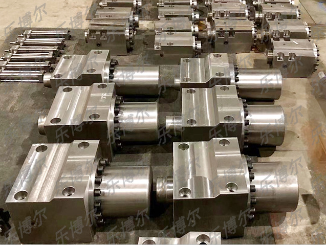 High line clamping cylinder