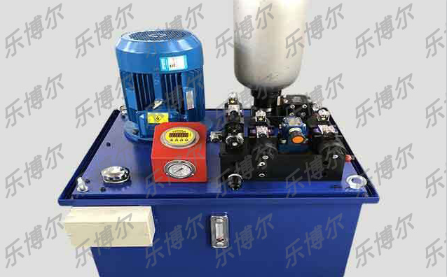 Rubber equipment hydraulic station